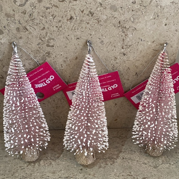 Christmas Tree Ornaments. Set of 3. - Picture 5 of 5